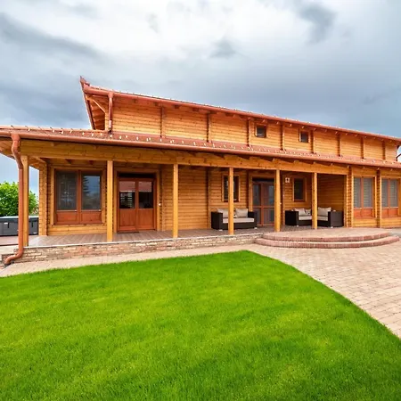 Vinnai Vadaszhaz Guest house